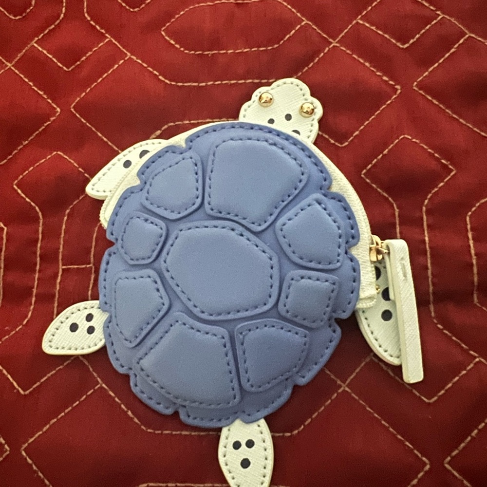 Kate Spade a turtle coin purse
